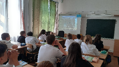 Слышишь время стучит БАМ